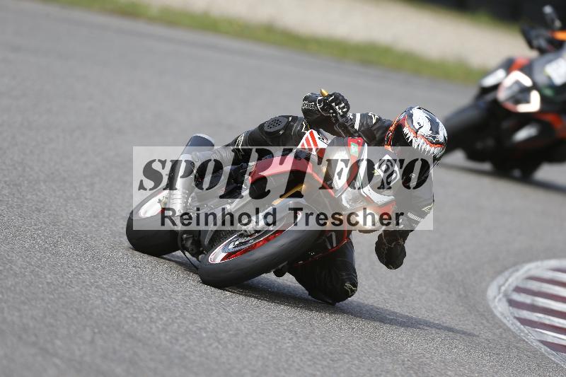 /53 16.09.2025 Track Day Domi Aegerter ADR/Gruppe gruen/60